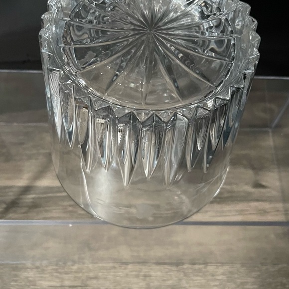 Princess House Heritage Crystal Ice Bucket | Etched Floral Heavy Cut Glass - Picture 5 of 6